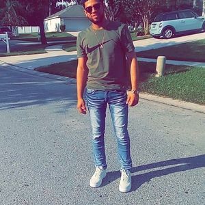 Meet your Posher, Raymond